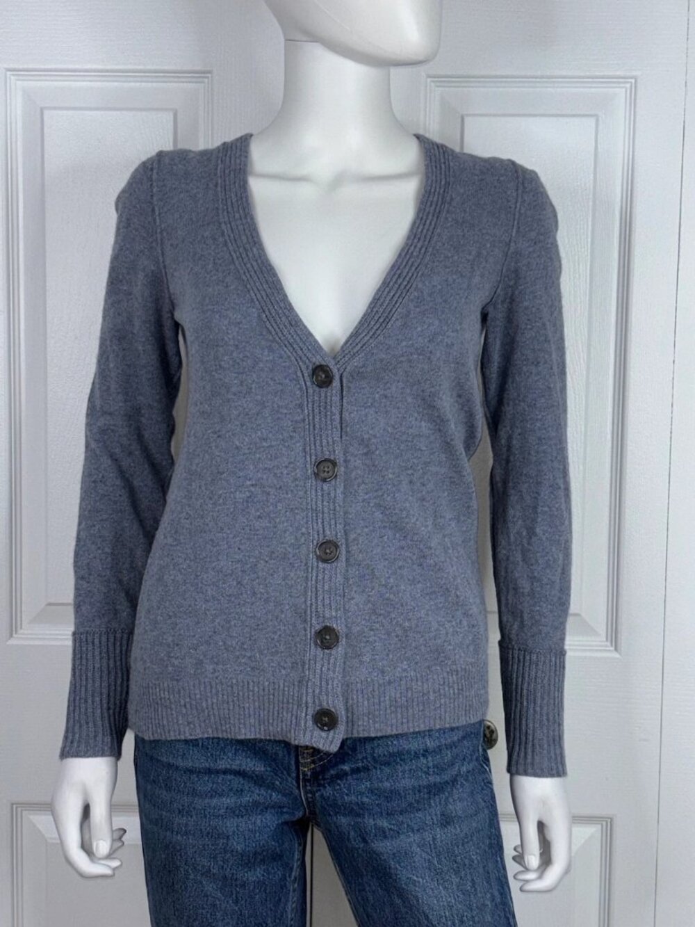 BANANA REPUBLIC women's wool and cashmere cardigan size Medium